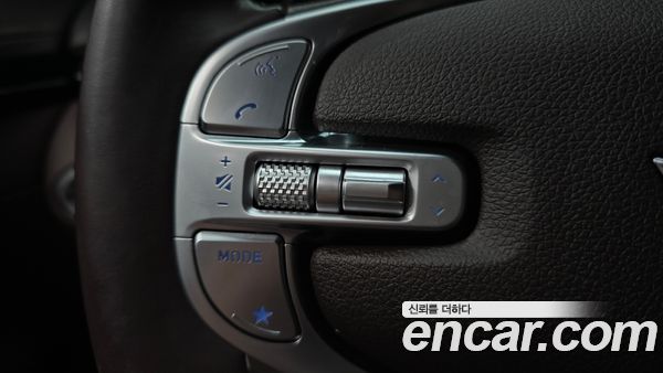Genesis GV70 2024, фото 31