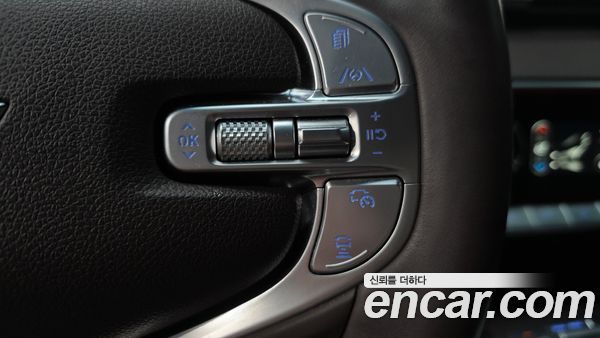 Genesis GV70 2024, фото 32