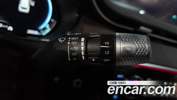 Genesis GV70 2024, фото 35