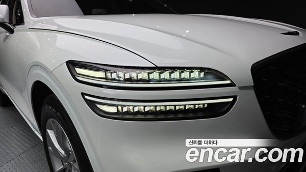 Genesis GV70 2025, фото 8