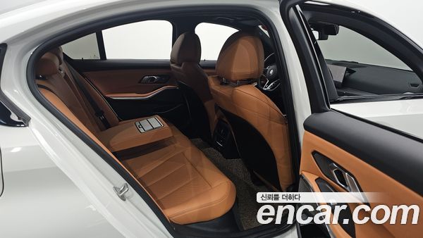 BMW 3 Series 2026, фото 16