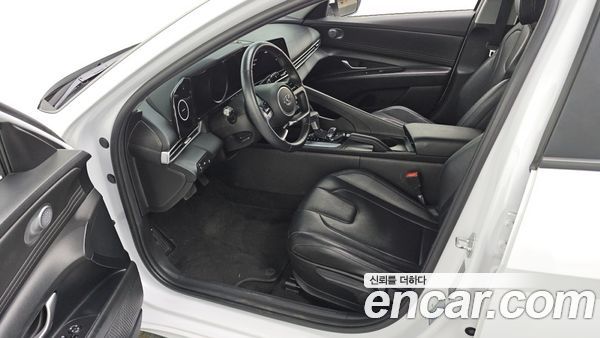 Hyundai Elantra 2021, фото 13