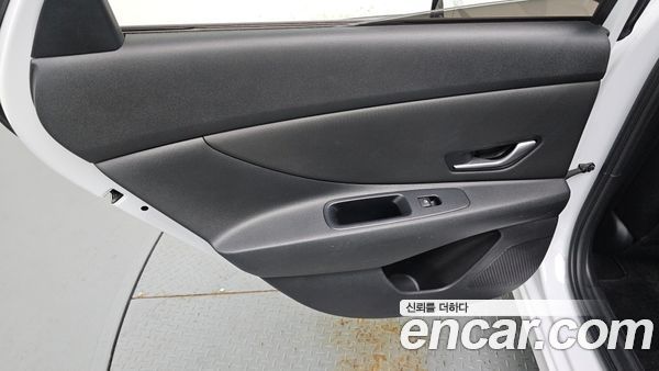 Hyundai Elantra 2021, фото 15