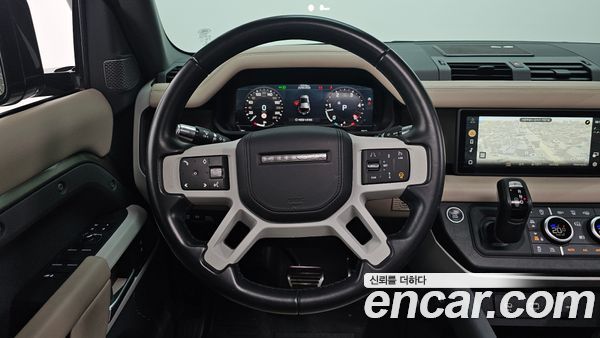 Land Rover Defender 2022, фото 19