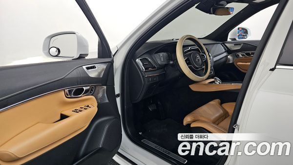 Volvo XC90 2021, фото 13