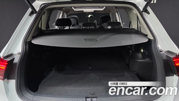 Volkswagen Tiguan 2023, фото 20