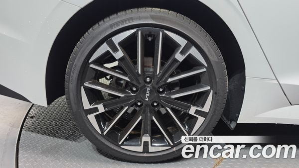 Kia K5 2025, фото 5