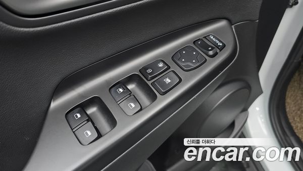 Hyundai Kona 2020, фото 28