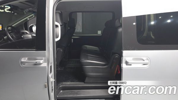 Hyundai Staria 2023, фото 16
