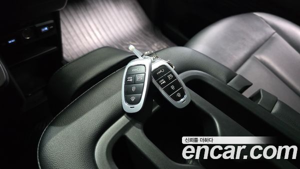 Hyundai Staria 2023, фото 29