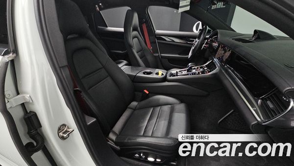 Porsche Panamera 2021, фото 15