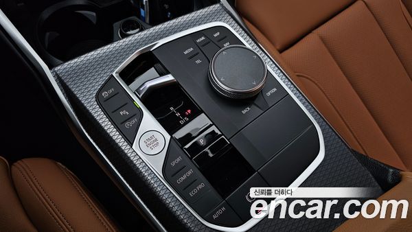 BMW 3 Series 2025, фото 12