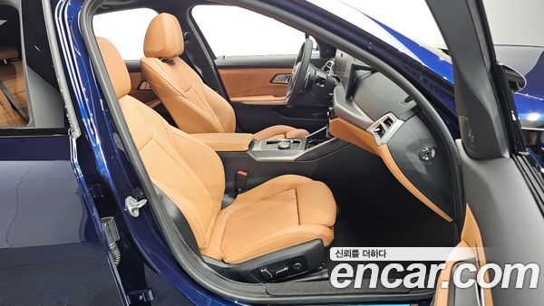 BMW 3 Series 2025, фото 16