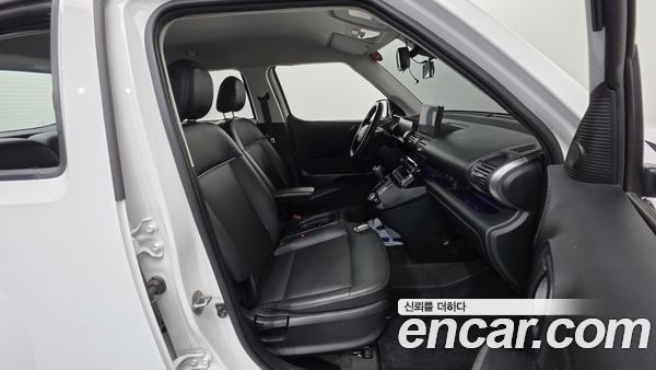 Hyundai Casper 2023, фото 13