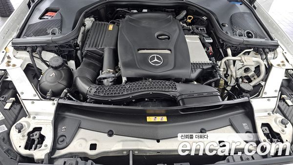 Mercedes-Benz E-Class 2021, фото 6