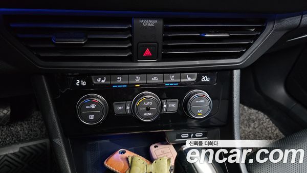 Volkswagen Jetta 2021, фото 23