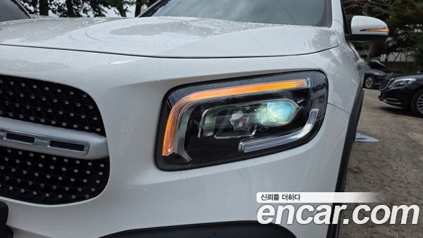 Mercedes-Benz GLB 2021, фото 8