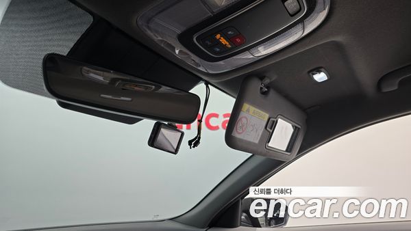 Hyundai Elantra 2023, фото 26