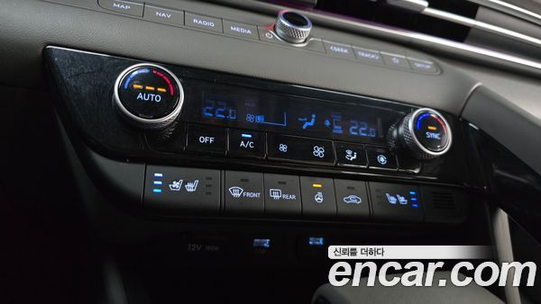 Hyundai Elantra 2023, фото 29