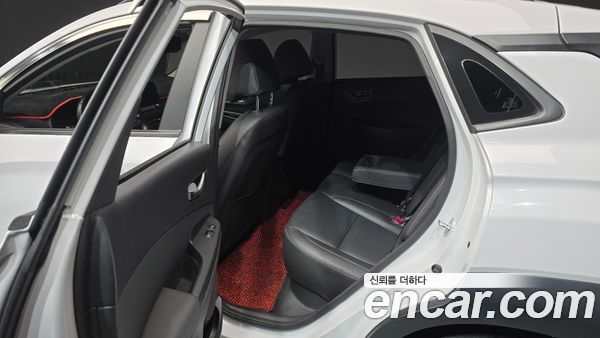 Hyundai Kona 2020, фото 16