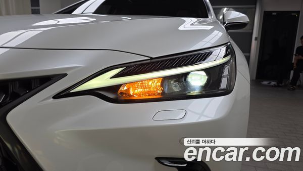Lexus NX 2025, фото 7