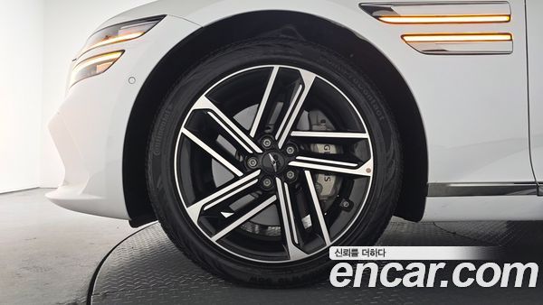 Genesis G80 2025, фото 4