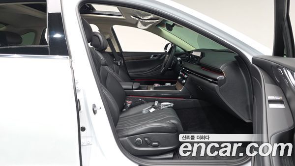 Genesis G80 2025, фото 15