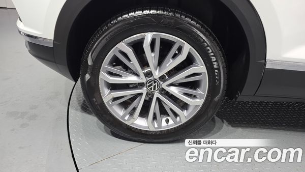 Volkswagen T-Roc 2021, фото 4