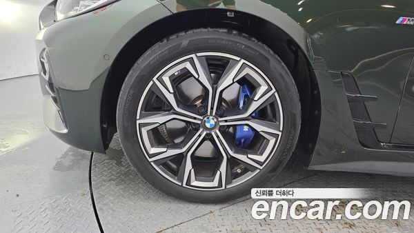 BMW 4 Series 2024, фото 4