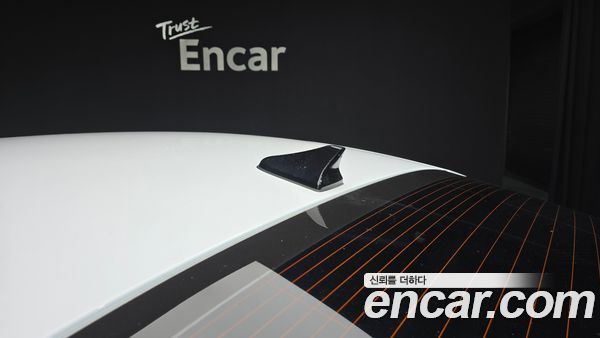 Hyundai Elantra 2023, фото 29