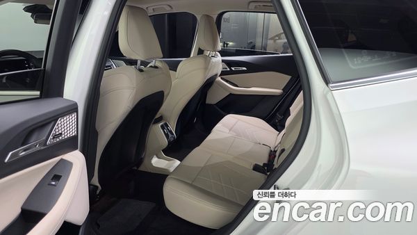 BMW 2 Series 2025, фото 16