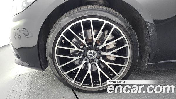 Mercedes-Benz S-Class 2022, фото 5