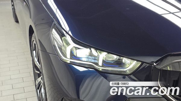 BMW 5 Series 2026, фото 8