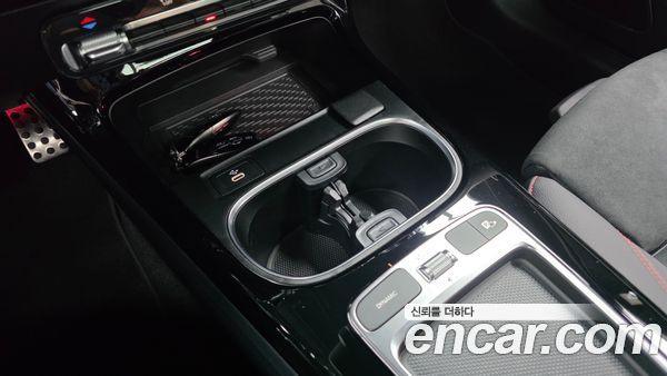 Mercedes-Benz A-Class 2025, фото 30