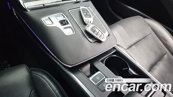 Hyundai Grandeur 2022, фото 9