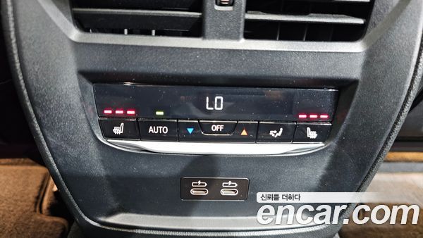 BMW 3 Series 2021, фото 31