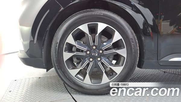 Kia Carnival 2021, фото 4