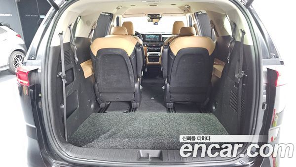 Kia Carnival 2021, фото 28