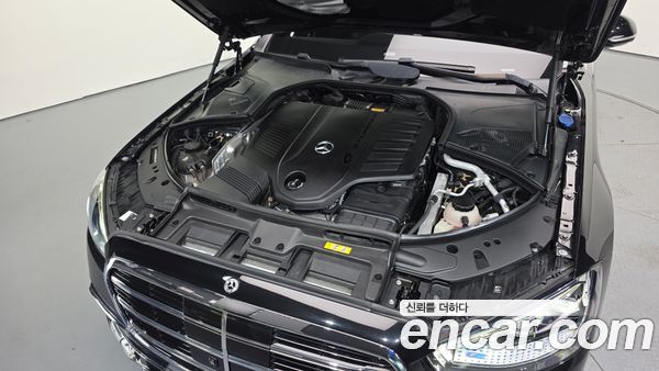 Mercedes-Benz S-Class 2022, фото 6