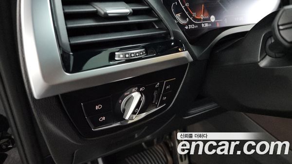 BMW X4 2021, фото 29