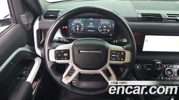 Land Rover Defender 2022, фото 20