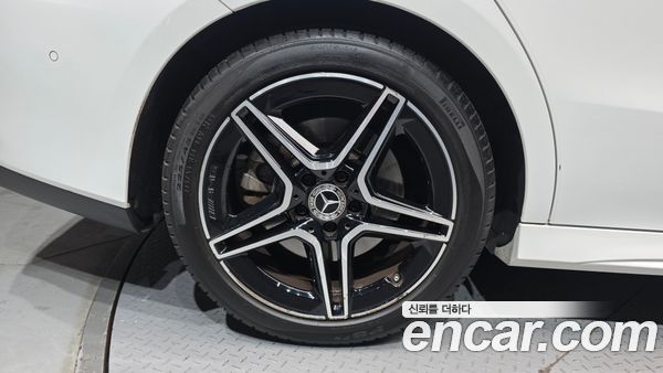 Mercedes-Benz CLA 2023, фото 5