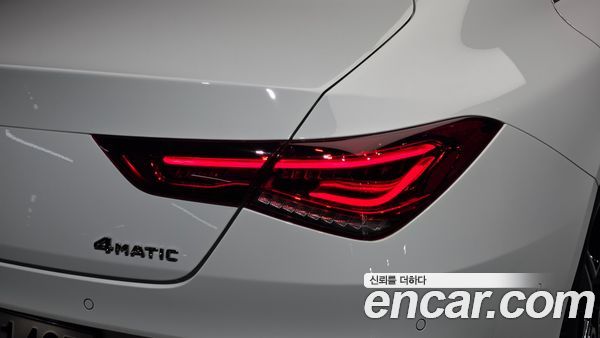 Mercedes-Benz CLA 2023, фото 9