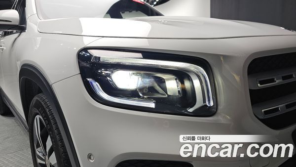 Mercedes-Benz GLB 2022, фото 7