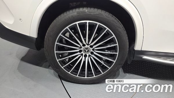 Mercedes-Benz GLC 2024, фото 4