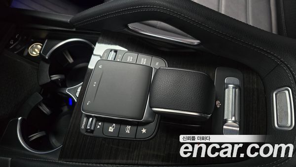 Mercedes-Benz GLE 2021, фото 23