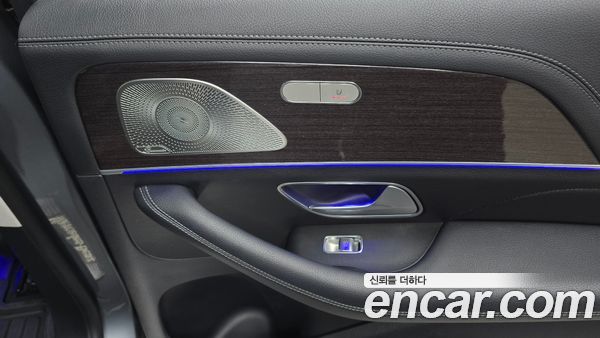 Mercedes-Benz GLE 2021, фото 29