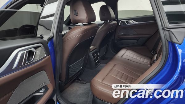 BMW i4 2024, фото 16