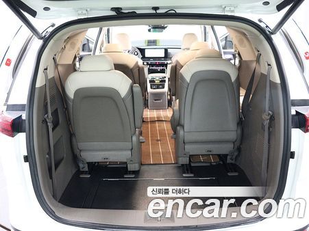 Kia Carnival 2023, фото 5