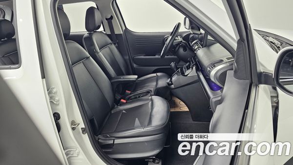 Hyundai Casper 2023, фото 16